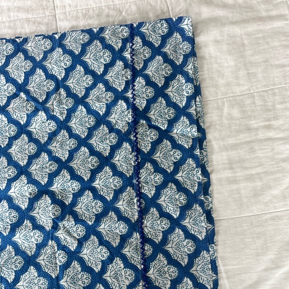 Roller Rabbit Jemina pattern w signature hand-block floral king Pillow sham - Picture 2 of 9